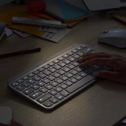 Teclado Logitech de Aluminio MX keys mini